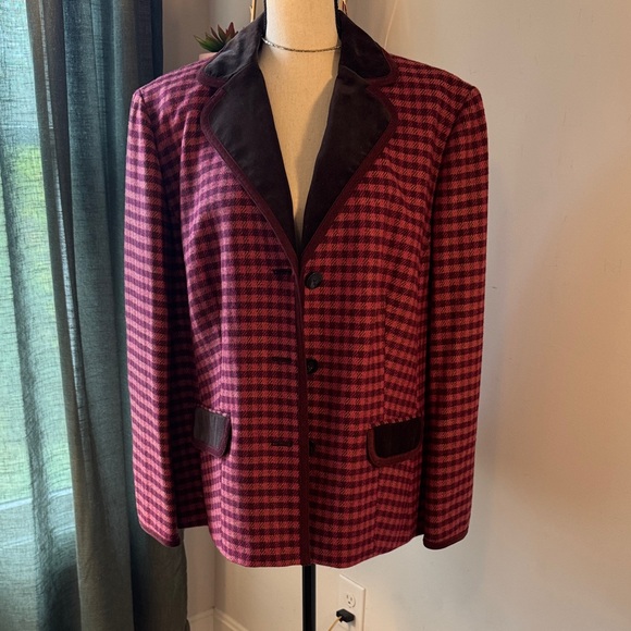 Liz Claiborne Pink Plaid Blazer - Picture 1 of 6